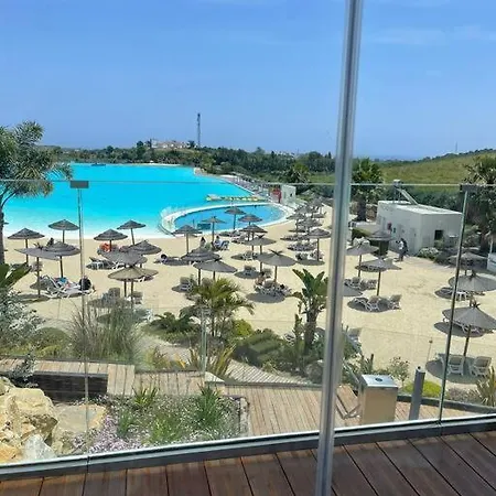 Alcazaba Blue Lagoon 3 Bedroom, Ground Floor إِستيبونا