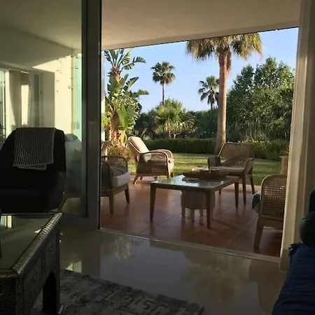 شقة Alcazaba Blue Lagoon 3 Bedroom, Ground Floor إِستيبونا