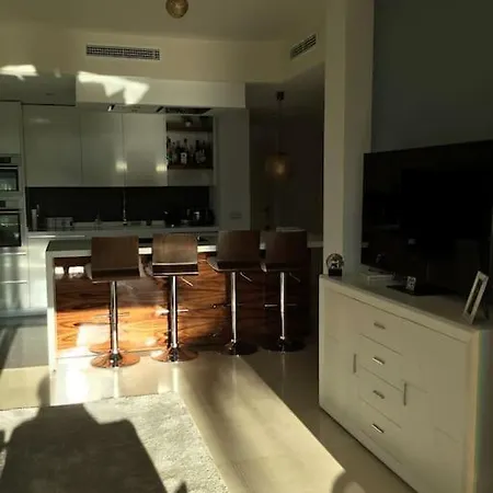 Alcazaba Blue Lagoon 3 Bedroom, Ground Floor شقة *