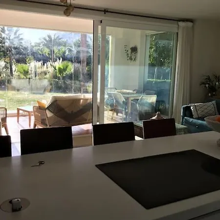 Alcazaba Blue Lagoon 3 Bedroom, Ground Floor شقة إِستيبونا