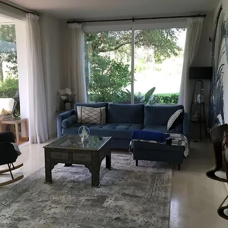 Alcazaba Blue Lagoon 3 Bedroom, Ground Floor إِستيبونا
