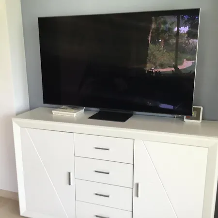 شقة Alcazaba Blue Lagoon 3 Bedroom, Ground Floor إِستيبونا